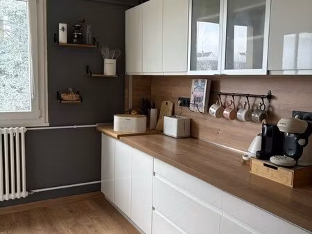 appartement 3 pièces 79 m² refait à neuf avec terrasse – 1er étage – quartier calme