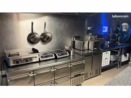 local restaurant + appartement à cédé 110k négociable