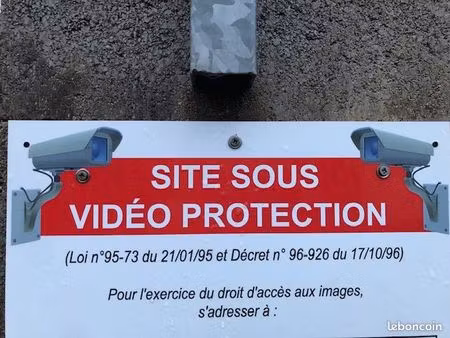 location grand garage 24m²