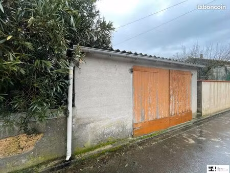 parking/box 19 m² boussens