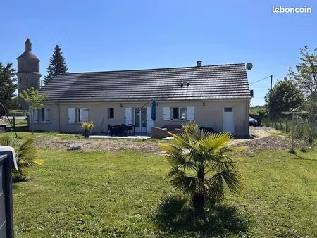 maison individuelle de plain pied  5 chambres à proximité des commerces et des écoles