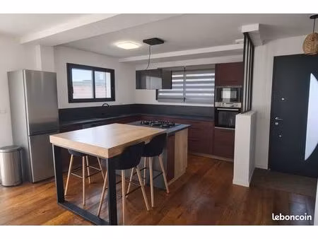 maison contemporaine 2021 avec piscine – secteur recherché