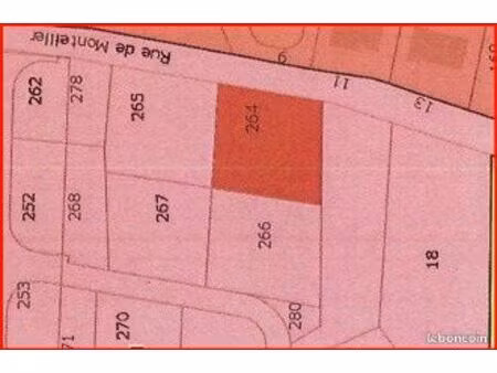 terrain 878 m² arbois