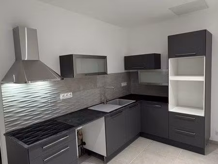 appartement t3– 64 m² – balcon - alès