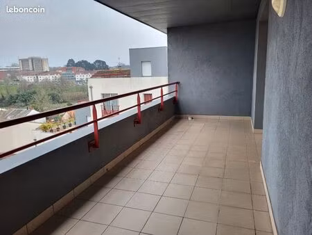 a louer tres beau t3