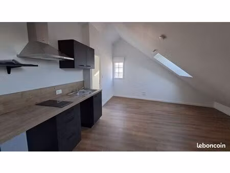 appartement 2 pièces lumineux en plein centre-ville des herbiers