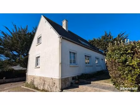 maison 8 pièces 151 m²