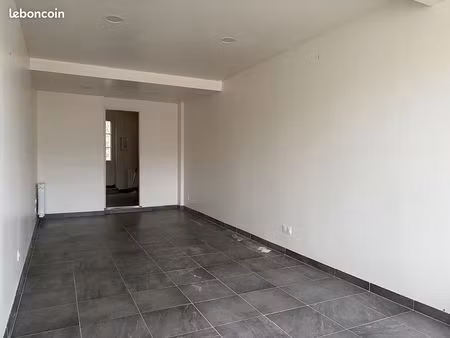 local commercial 35 m² le neubourg