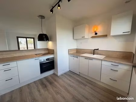 maison de plain pied entièrement refaite à neuve