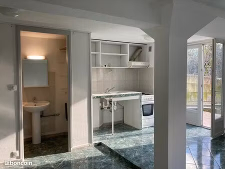 studio + jardin + garage centre ville