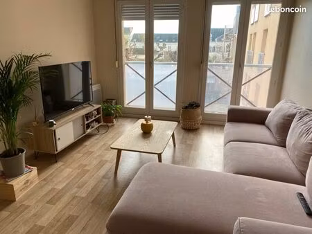 2 pièces lumineux centre ville