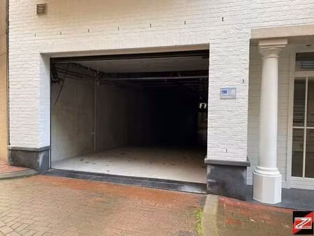 garage à louer à knokke € 390 (kkpov) - immo melkert | zimmo