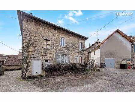 maison de village 4 pièces 69 m²