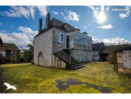 maison 6 pièces 133 m²