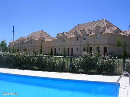 villa 3 pièces 65 m²