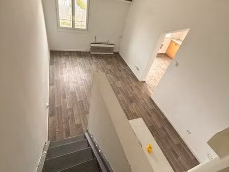 loue f2 centre ville