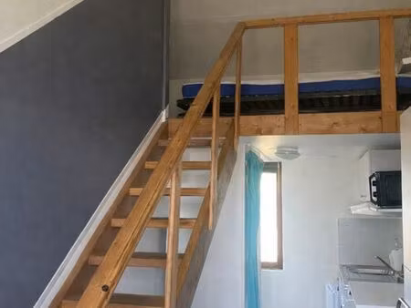 le bouscat à louer studio avec mezzanine 33110