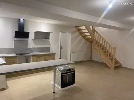 loue maison t5 loyer 695 euros