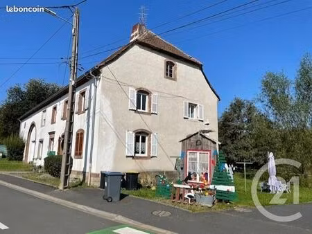 immeuble 230 m² guntzviller