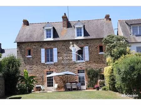 maison 8 pièces 224 m²