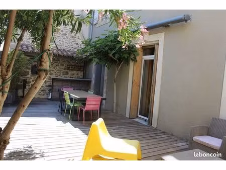 maison de village 220 m2   terrasses+cave