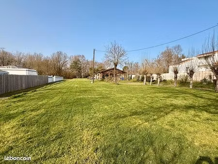 terrain 600 m² saint loubes