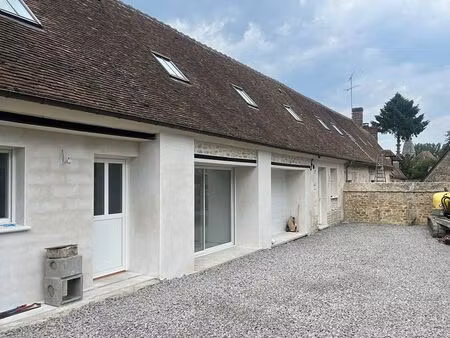 immeuble 10 pièces 150 m²