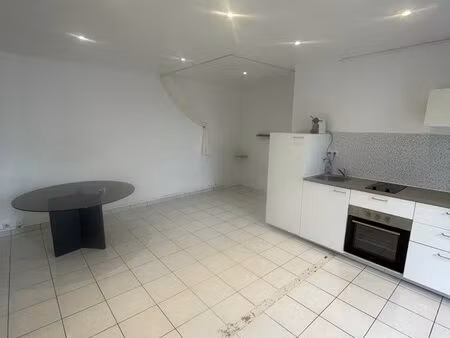 studio 30m2 saint jouan des guérets