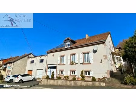 maison 5 pièces 143 m²