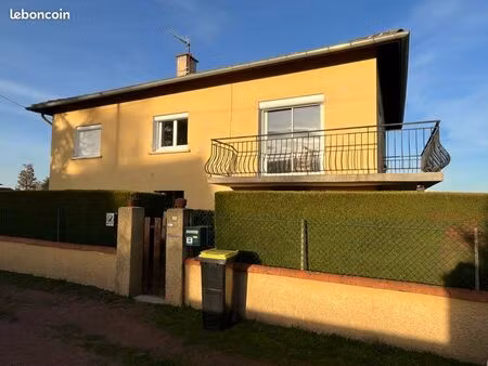 maison 5 pièces + une au rez-de-chaussée