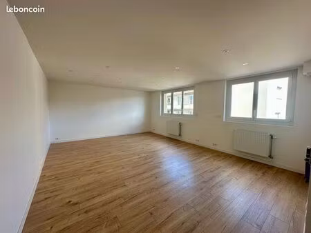 appartement t3 60m2 - secteur idéal - rénové à neuf - parking - cave