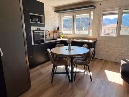 appartement 4 pièces 65 m²