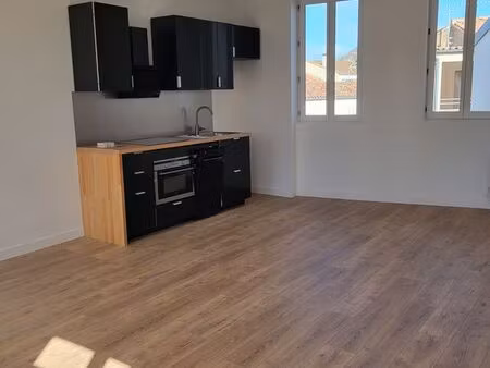 appartement centre ville surgères