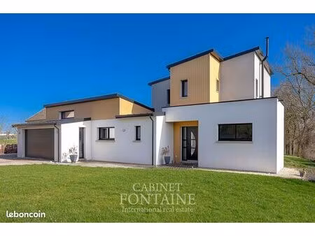 maison 7 pièces 160 m²