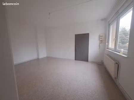 appartement 2 pièces 60 m²