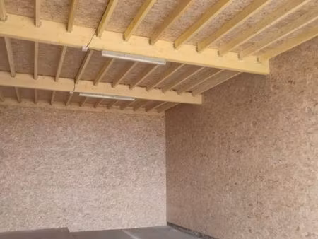 box de stockage 108 m2