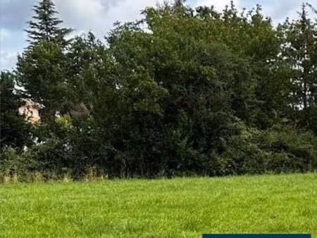 terrain 1 200 m² pineuilh