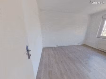 a découvrir t4 en parfait état disponible de suite à hombourg haut