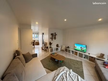 f5 calme et lumineux