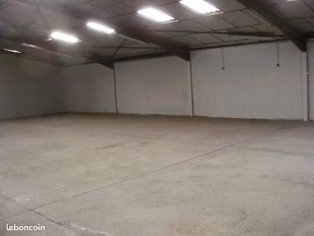 local professionnel de 1000m² séméac tarbes