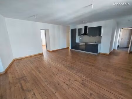 jolie t3 proche commodité