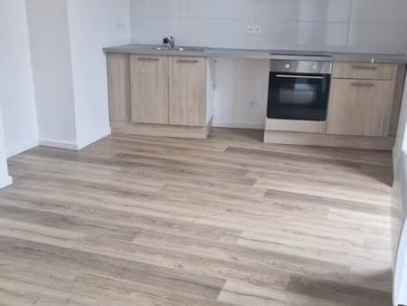 appartement t2 centre lourdes 35 m2