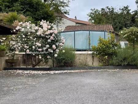 belle maison  perigourdine