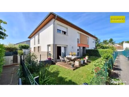 maison 5 pièces 82 m²