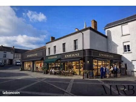 local 242 m² beaupréau-en-mauges