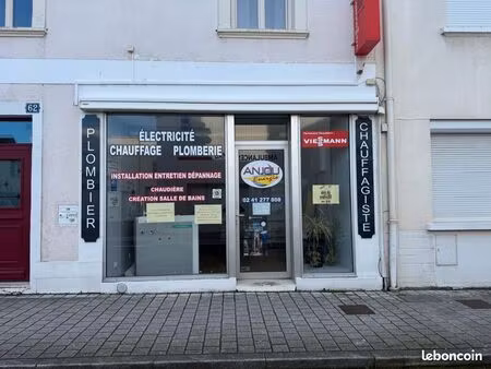 local commercial à louer