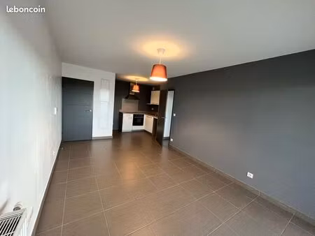 location t2 42m2 juvignac