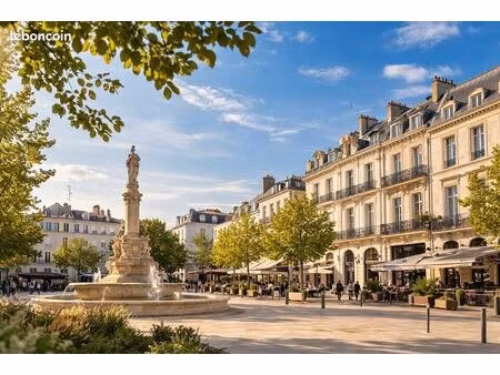 bureaux 71 m² la rochelle