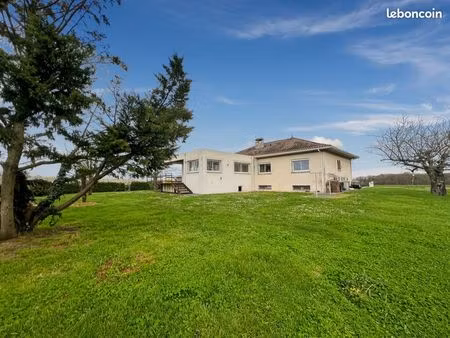 propriété 5 pièces 170 m²
