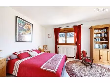 proche de toulouse / 4 à 5 chambres / 156 mètres carrés / terrain 654 m2 / 2237 euros le m